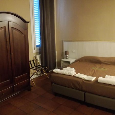 Piazza San Domenico Rooms - Bedinbolognacentro Exterior foto